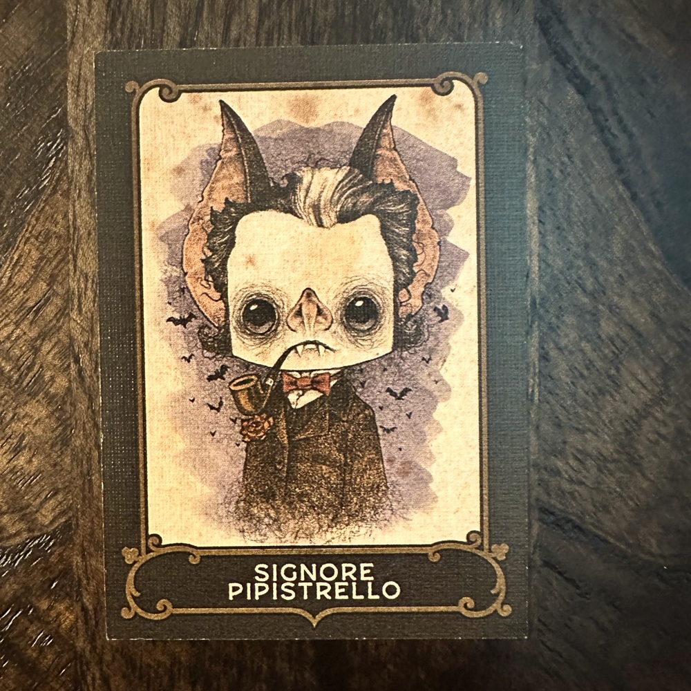 Gideon’s Bakehouse Trading Card Signore Pipistrello #4